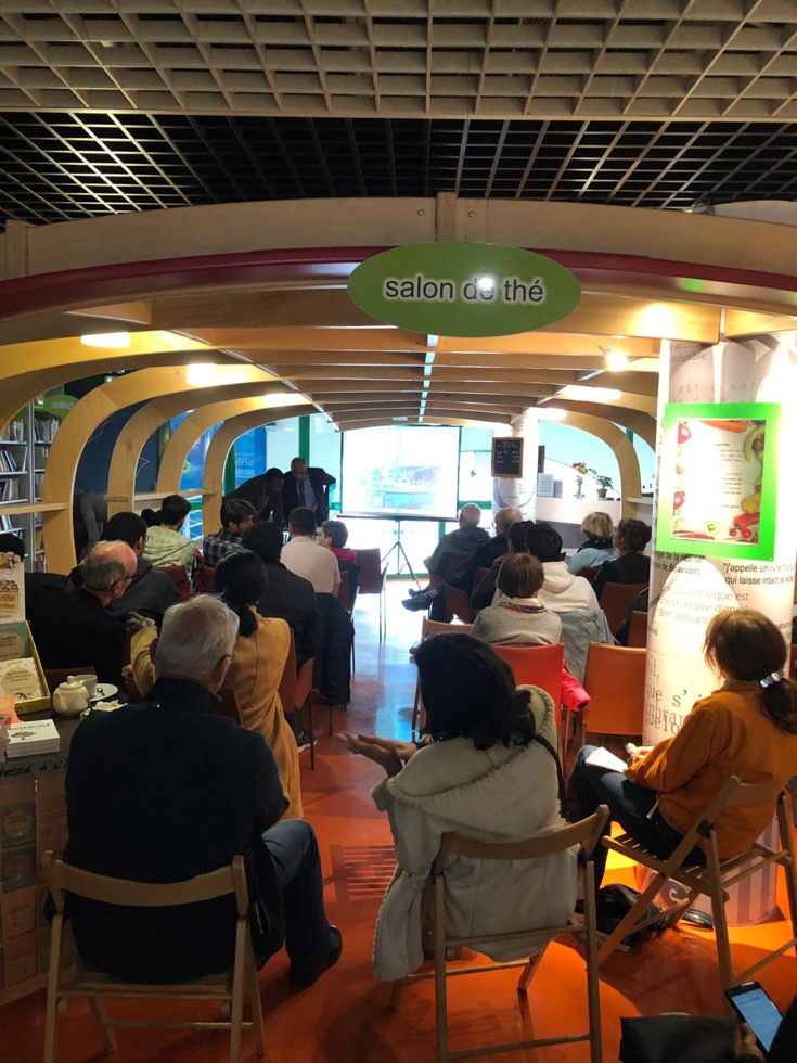 les désengagés de Boko Haram, la vie aant et après, conférence à la librairie de Thuard les désengagés de Boko Haram, la vie aant et après, conférence à la librairie de Thuard