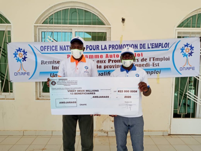 Tchad : à Amdjarass, l'ONAPE finance 22 millions Fcfa pour 13 promoteurs de projets Tchad : à Amdjarass, l'ONAPE finance 22 millions Fcfa pour 13 promoteurs de projets