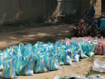 Tchad : Le Rotary Club vient en aide à des sinistrés d'inondations à Koundoul. © Abakar Chérif/Alwihda Info