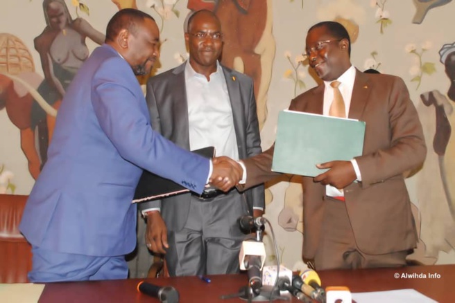 Tchad : passation de service à la CCIAMA. © Ben Kadabio/Alwihda Info Tchad : passation de service à la CCIAMA. © Ben Kadabio/Alwihda Info