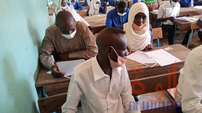 Tchad - baccalauréat : des épreuves de seconde session dans la sérénité à Goz Beida. © Mahamat Issa Gadaya/Alwihda Info