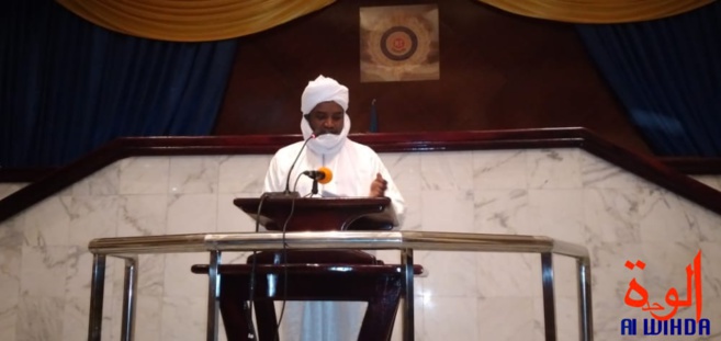 Tchad - Covid-19 : face au relâchement, des mesures de fermeture suggérées (ministre Abali Salah) Tchad - Covid-19 : face au relâchement, des mesures de fermeture suggérées (ministre Abali Salah)