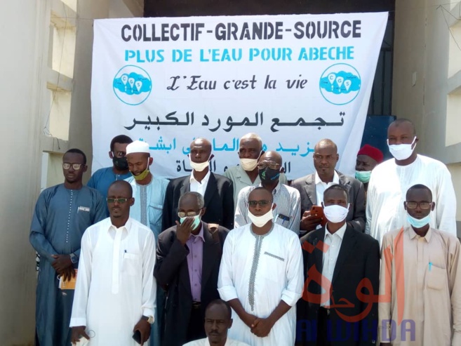 Tchad : un collectif voit le jour à Abéché pour améliorer l'accès à l'eau. © Abba Issa/Alwihda Info Tchad : un collectif voit le jour à Abéché pour améliorer l'accès à l'eau. © Abba Issa/Alwihda Info
