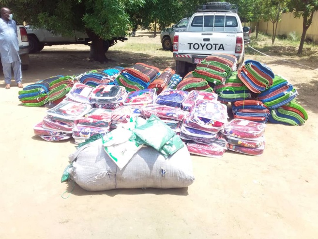 Tchad : au Batha, un don du PADS aux sinistrés d'inondations. © Hassan Djidda/Alwihda Info