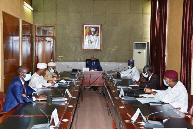 Tchad - Covid-19 : le gouvernement appelle à plus d'efforts pour le respect des mesures Tchad - Covid-19 : le gouvernement appelle à plus d'efforts pour le respect des mesures