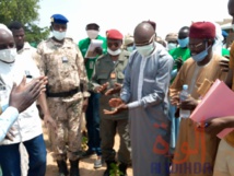 Tchad : au Sila, Concern Worldwide plante un millier d'arbres pour freiner la désertification. © Mahamat Issa Gadaya/Alwihda Info Tchad : au Sila, Concern Worldwide plante un millier d'arbres pour freiner la désertification. © Mahamat Issa Gadaya/Alwihda Info