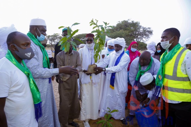 Tchad : le Cercle des Jeunes du MPS inaugure deux forages d'eau près de Moussoro Tchad : le Cercle des Jeunes du MPS inaugure deux forages d'eau près de Moussoro