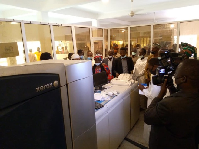 Tchad : l'intrigante imprimante qui a coûté 900 millions Fcfa et n'a jamais été utilisée Tchad : l'intrigante imprimante qui a coûté 900 millions Fcfa et n'a jamais été utilisée