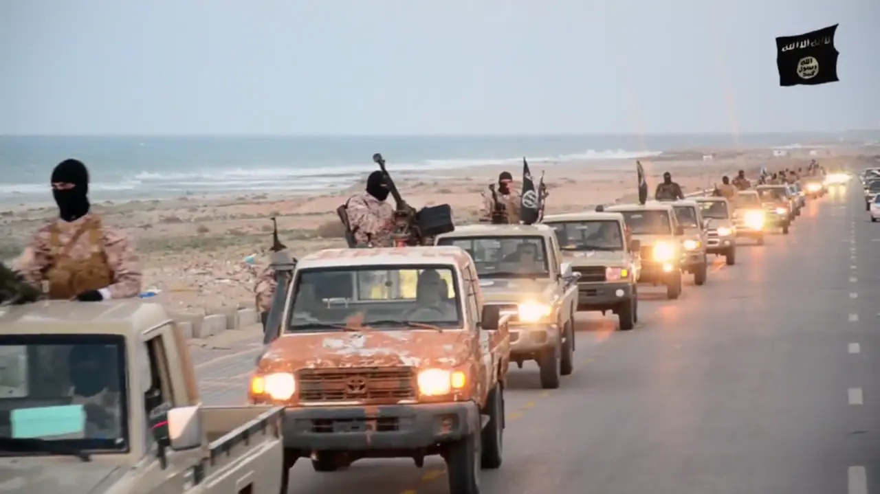 Des combattants de l'Etat Islamique en Libye dans des images de propagande.