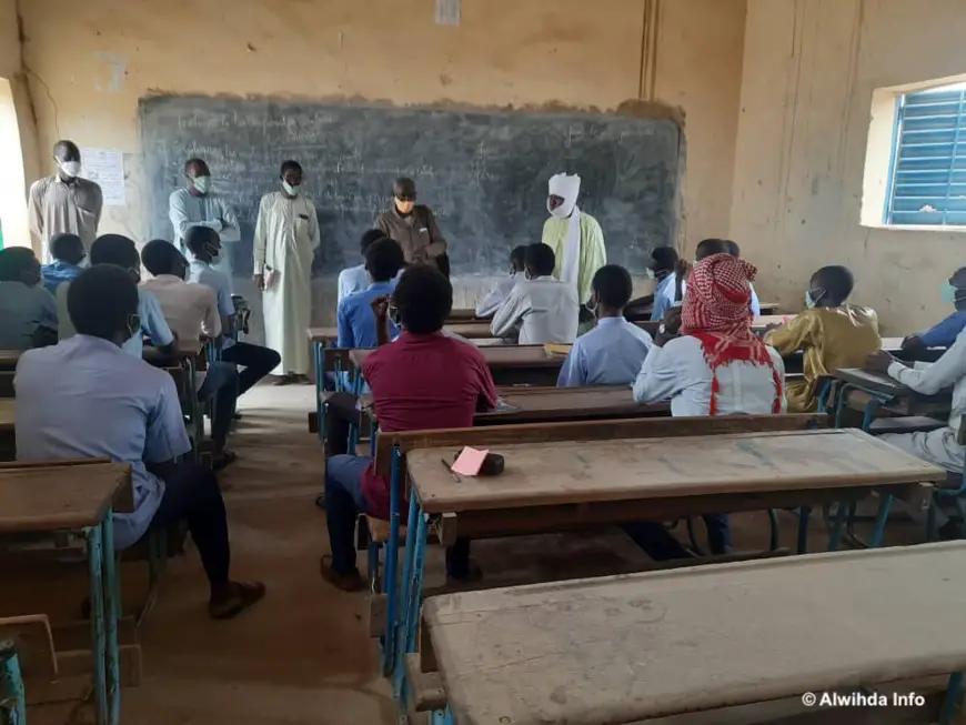 Une salle de classe à Abéché. Image d'illustration © Abba Issa/Alwihda Info