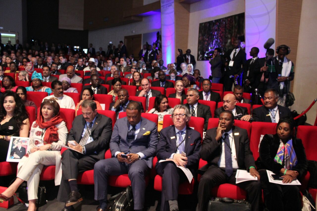 Unknown-32 Unknown-32