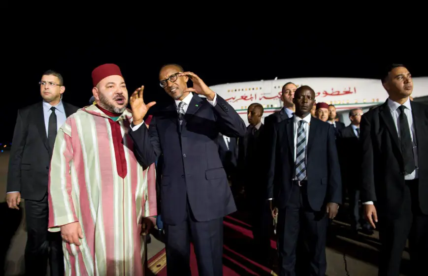 Le Roi du Maroc, Mohammed VI et le chef de l'Etat rwandais, Paul kagamé.