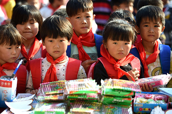 China’s progress towards eradicating poverty is unprecedented China’s progress towards eradicating poverty is unprecedented