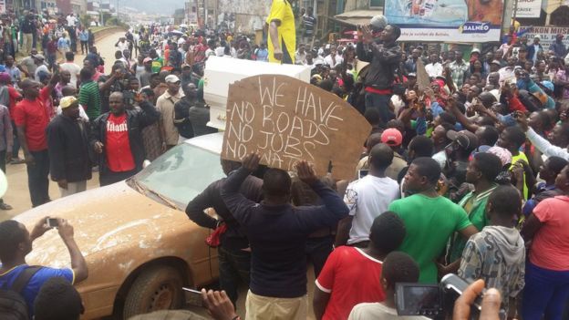 Cameroun : Appel de Bruxelles  pour inviter les autorités camerounaises à s'abstenir de toute provocation et à ouvrir un espace de dialogue avec les manifestants