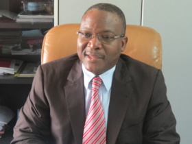 Philippe Nsonde-Mondzie, directeur général de la concurrence et de la représsion des fraudes commerciales Philippe Nsonde-Mondzie, directeur général de la concurrence et de la représsion des fraudes commerciales