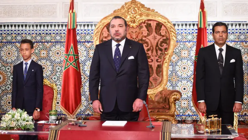 Le roi Mohammed VI lors de son discours célébrant le 16e anniversaire de son accession au trône, le 30 juillet 2015. © AFP PHOTO / HO/ MOROCCAN ROYAL PALACE