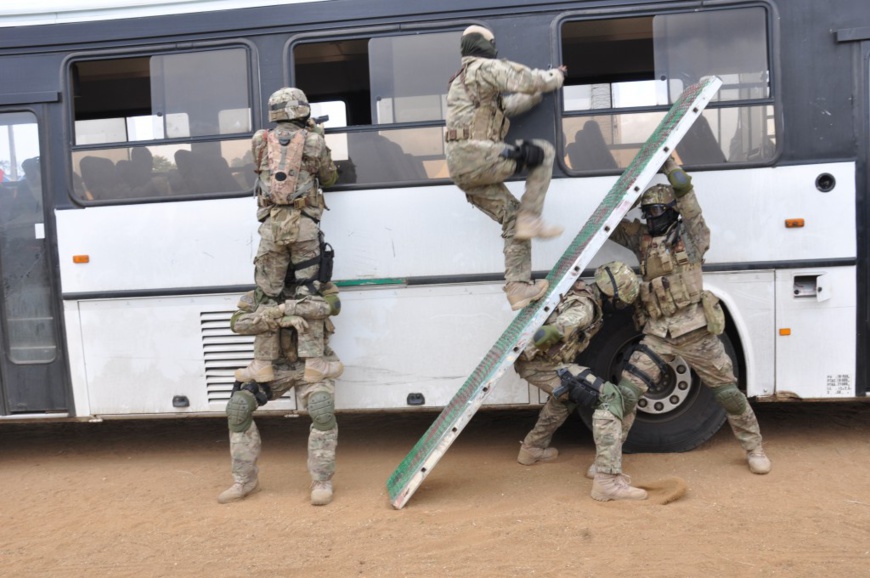 Des démonstrations au salon International de la Sécurité et de la Défense, Shield Africa qui a eu lieu à Abidjan cette année. Crédit photo : Shield Africa