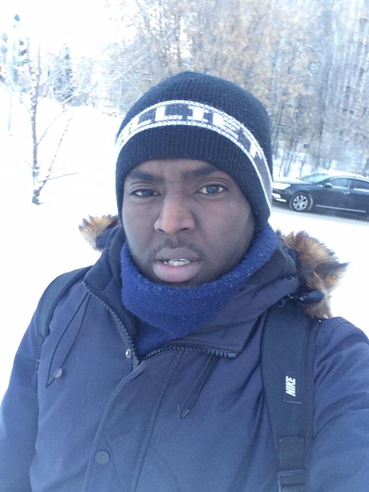 Le jeune homme, Mahjoub Tidjani étudiait à l'Université fédérale de Kazan en deuxième année de droit et était âgé de 24 ans. Le jeune homme, Mahjoub Tidjani étudiait à l'Université fédérale de Kazan en deuxième année de droit et était âgé de 24 ans.