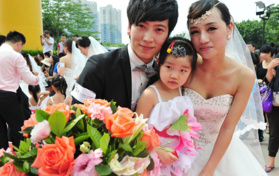 Rural China braces for new betrothal tradition Rural China braces for new betrothal tradition