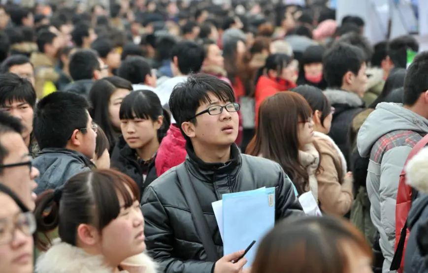 China plans to create 11 million new urban jobs despite of growth slowdown