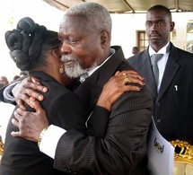 Dialogue en Centrafrique: l'ex-président Patassé arrive à Bangui après cinq ans d'exil Dialogue en Centrafrique: l'ex-président Patassé arrive à Bangui après cinq ans d'exil