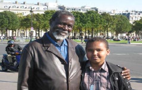 Tchad: Retour à N'Djamena de l'opposant Ngarlejy Yorongar Exilé en France Tchad: Retour à N'Djamena de l'opposant Ngarlejy Yorongar Exilé en France