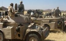 Tchad : Le Premier ministre au côtés de éléments de l'armée pour le réveillon Tchad : Le Premier ministre au côtés de éléments de l'armée pour le réveillon