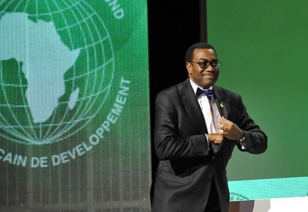 Akinwumi Adesina le 28 mai 2015 à Abidjan en Côte d’Ivoire. / SIA KAMBOU/AFP