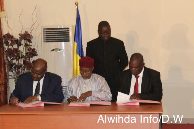 Tchad : Le Premier ministre se félicite de l'accord, "mon message a été entendu". Alwihda Info Tchad : Le Premier ministre se félicite de l'accord, "mon message a été entendu". Alwihda Info