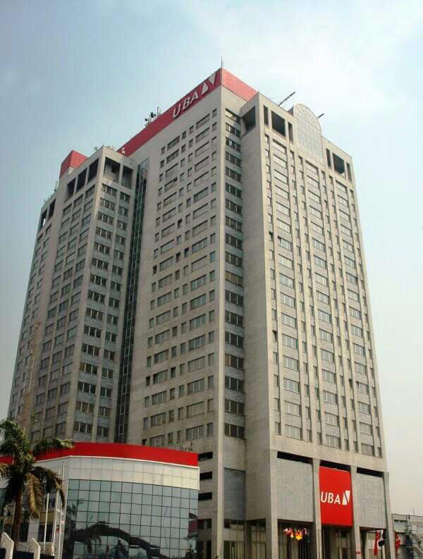 Le siège d'UBA bank. Le siège d'UBA bank.