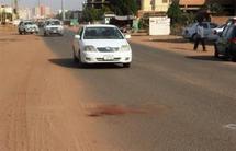 La route où a été tué le diplomate américain à Khartoum, le 1er janvier 2008 La route où a été tué le diplomate américain à Khartoum, le 1er janvier 2008