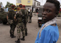 Deux véhicules belges détruits par des tirs soudanais au Tchad