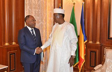 Tchad : Le Vice-Premier ministre de la RDC reçu par le Président à N'Djamena Tchad : Le Vice-Premier ministre de la RDC reçu par le Président à N'Djamena