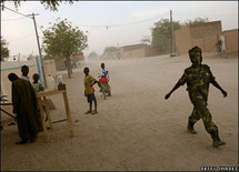 Tchad : Il abat quatre frères pour le poste de chef de tribu Tchad : Il abat quatre frères pour le poste de chef de tribu