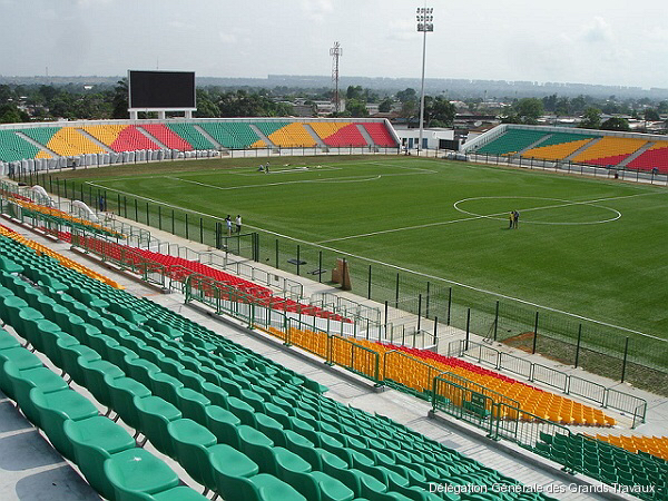 Tchad : Journalistes et agents de l'ADAC s'affrontent au foot! Tchad : Journalistes et agents de l'ADAC s'affrontent au foot!