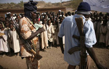 De nombreux groupes rebelles pratiquent la prise d'otages au Darfour. (Reuters)