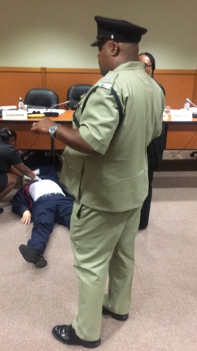 Les diplomates algériens confondent enceintes onusiennes et rings de boxe  Les diplomates algériens confondent enceintes onusiennes et rings de boxe