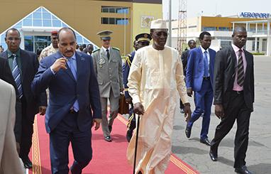 Le Président tchadien arrive en Arabie Saoudite pour un sommet avec Trump à Ryad