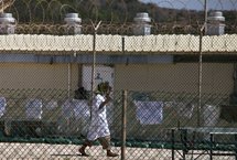 Un détenu dans le camp de Guantanamo, le 31 mai 2009