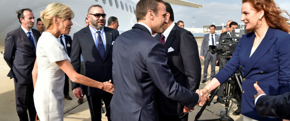 Accueil chaleureux du Président Français par le Roi Mohammed VI du Maroc pour sa première visite au Maghreb Accueil chaleureux du Président Français par le Roi Mohammed VI du Maroc pour sa première visite au Maghreb