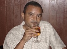 Congo/France : Rapport d'enquête sur la mort du journaliste franco-congolais Bruno Jacquet Ossébi Congo/France : Rapport d'enquête sur la mort du journaliste franco-congolais Bruno Jacquet Ossébi
