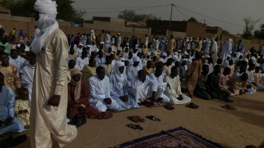 Tchad : En images, la prière de l'Aïd El Fitr à Abéché Tchad : En images, la prière de l'Aïd El Fitr à Abéché