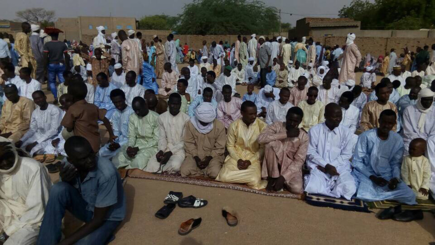 Tchad : En images, la prière de l'Aïd El Fitr à Abéché Tchad : En images, la prière de l'Aïd El Fitr à Abéché