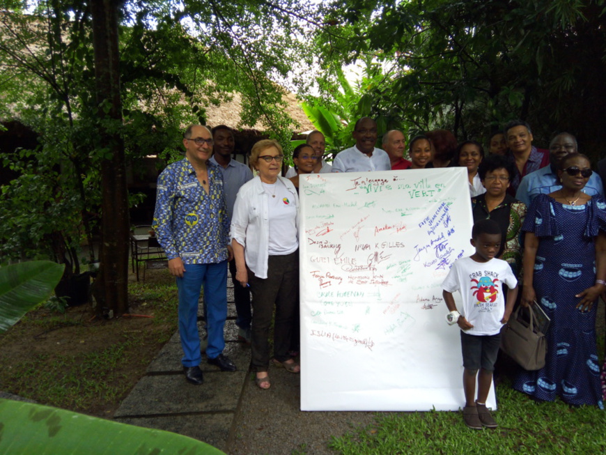 Côte d’Ivoire : L’Ong Ivoire Développement Durable plaide pour des villes vertes Côte d’Ivoire : L’Ong Ivoire Développement Durable plaide pour des villes vertes