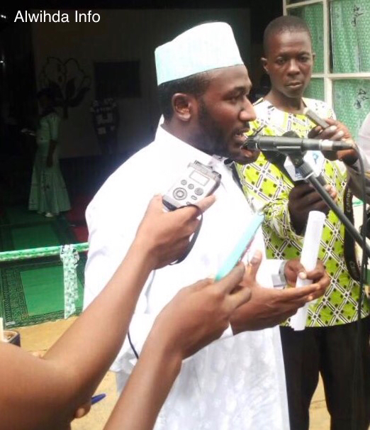 "C'est une occasion pour les consommateurs de s'informer et de s'approprier les différents produits", a souligné Mahamat Saleh Ibni. Alwihda Info/A.B. "C'est une occasion pour les consommateurs de s'informer et de s'approprier les différents produits", a souligné Mahamat Saleh Ibni. Alwihda Info/A.B.