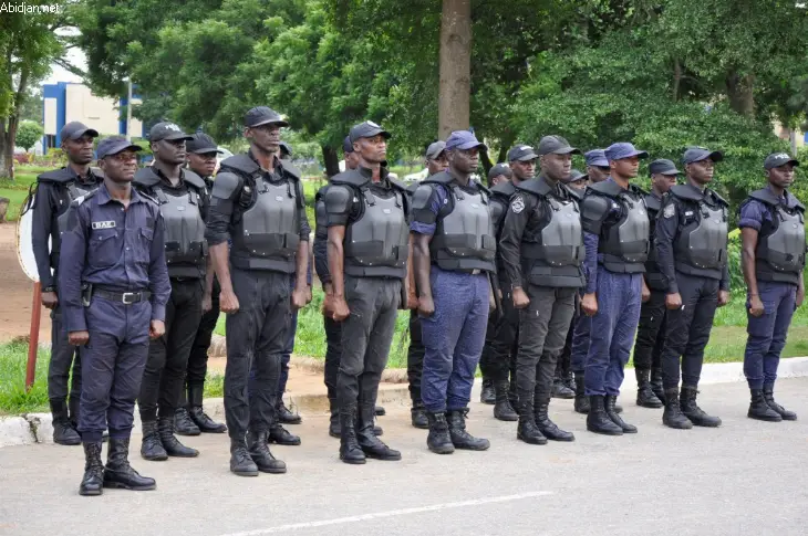 Des agents des forces de l'ordre à Abidjan. Crédits : Abidjan.net