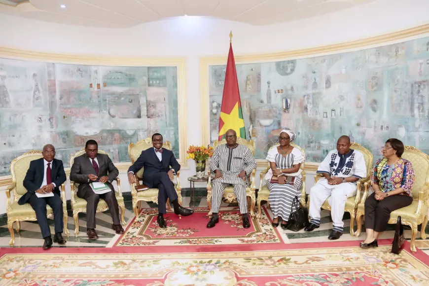 Niger : Akinwumi Adesina, élevé à la dignité de Grand officier de l’ordre du Mérite