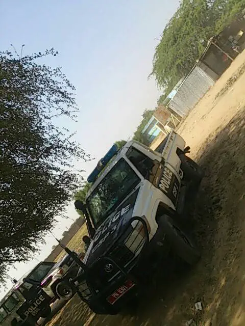 Tchad : Des étudiants en colère brûlent un pneu à N'Djamena