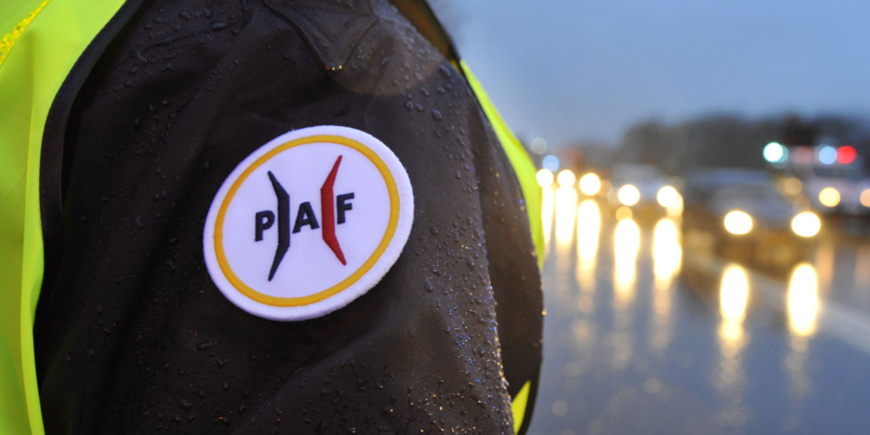 Etrangers : une nouvelle instruction ministérielle du 16 octobre 2017 prévoit l’expulsion des étrangers pouvant présenter une menace à l’ordre public Etrangers : une nouvelle instruction ministérielle du 16 octobre 2017 prévoit l’expulsion des étrangers pouvant présenter une menace à l’ordre public