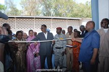 Le chef de l'Êtat Idriss Déby Itno inaugure une usine textile à Sarh le 31 Décembre 2009. Le chef de l'Êtat Idriss Déby Itno inaugure une usine textile à Sarh le 31 Décembre 2009.